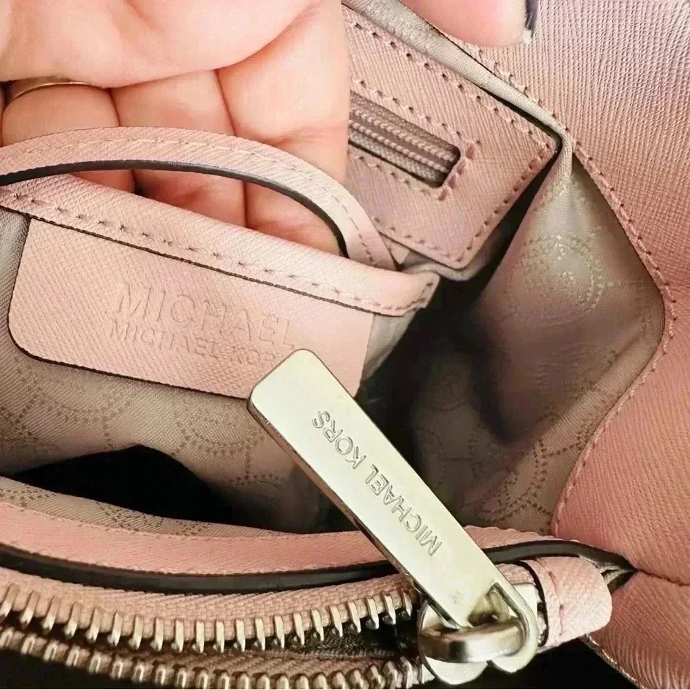 MICHAEL KORS Cynthia Medium Saffiano Leather Satchel Light Pink